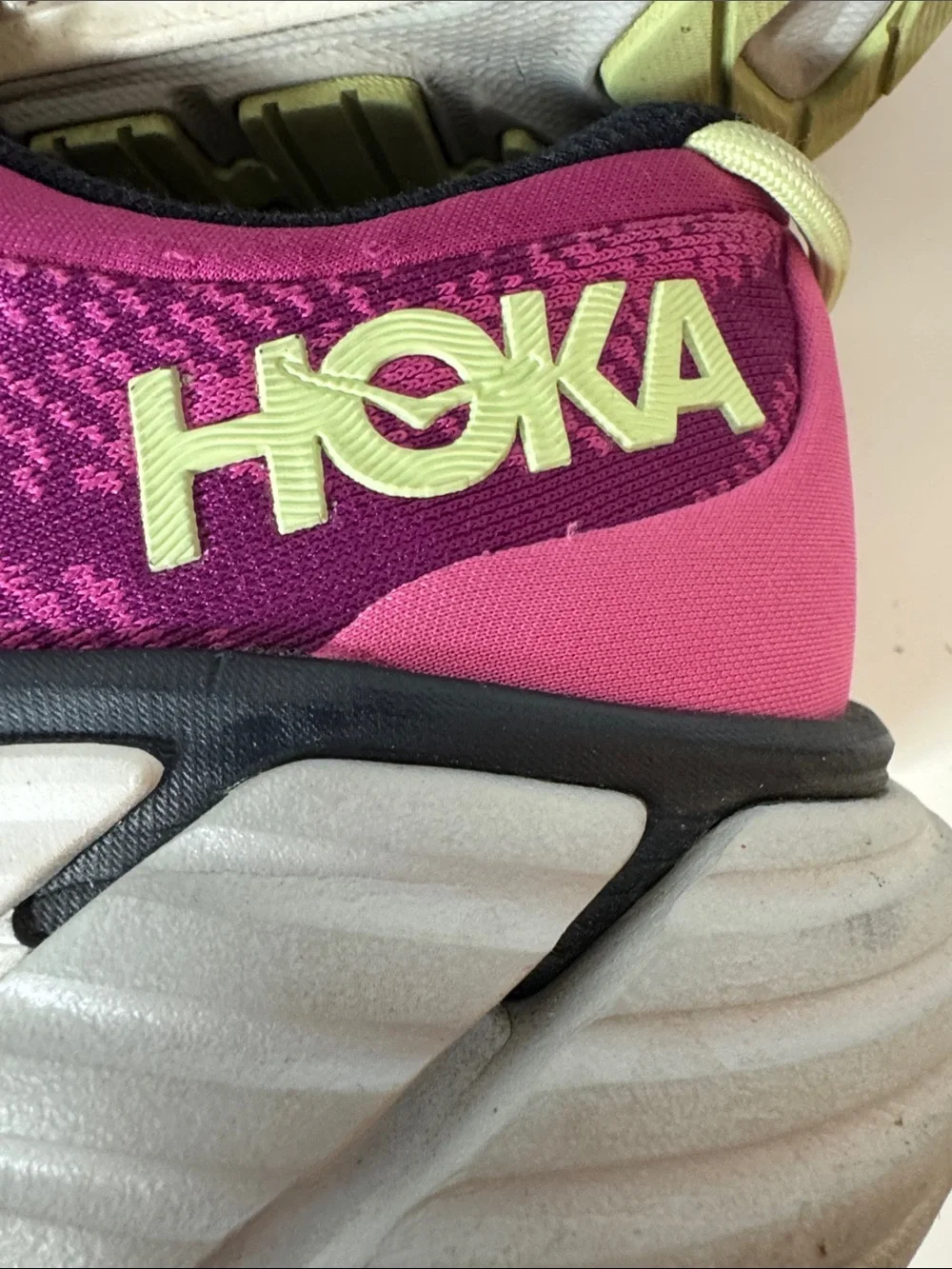 Hoka Gaviota 4 Athletic Shoes in Fuchsia and Black